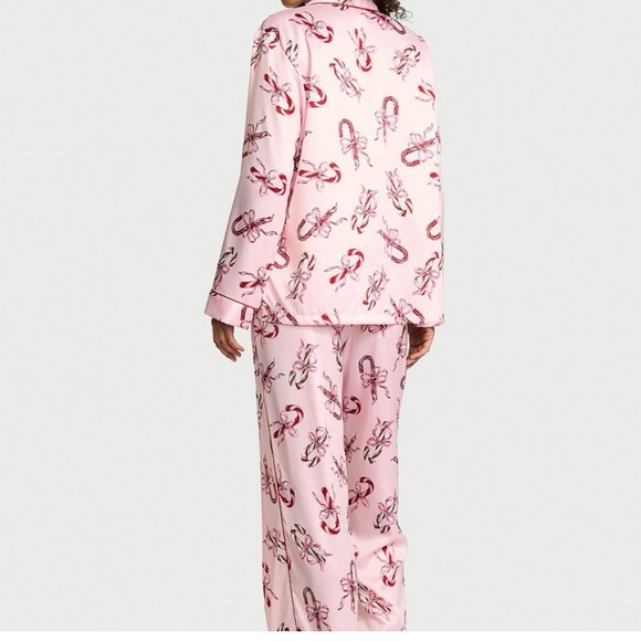 Victoria’s Secret Candy Cane Print Pajama Set size Medium Long - Picture 3 of 8